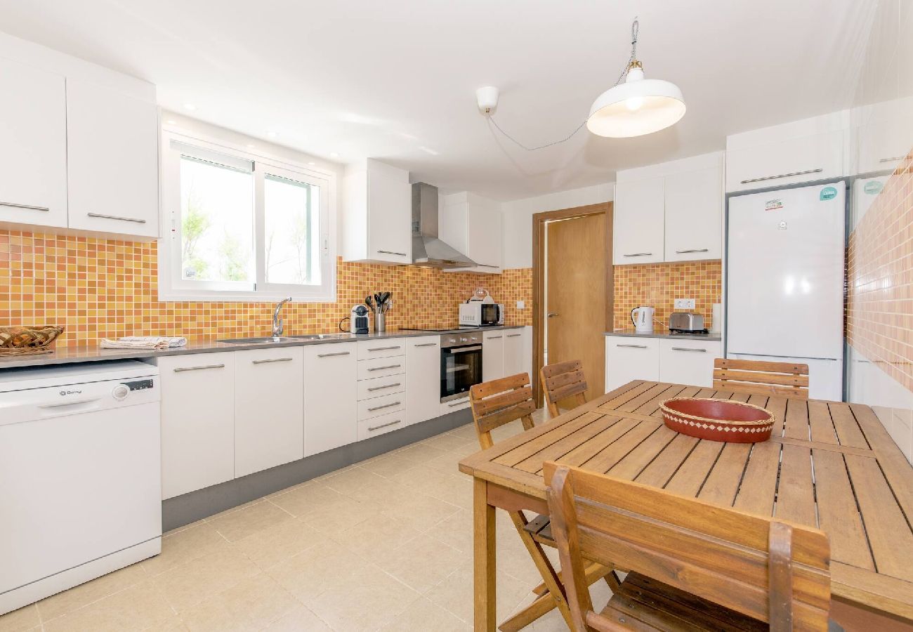 Villa en Biniancolla - Biniancolla Iris villa with communal pool