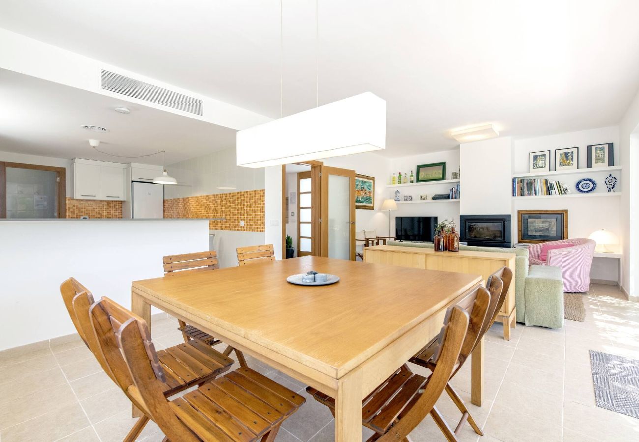 Villa en Biniancolla - Biniancolla Heura villa with communal pool