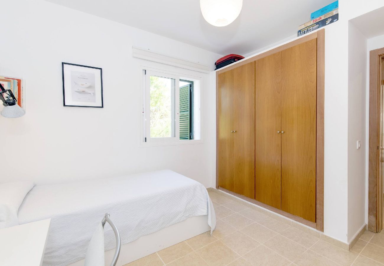 Villa en Biniancolla - Biniancolla Heura villa with communal pool