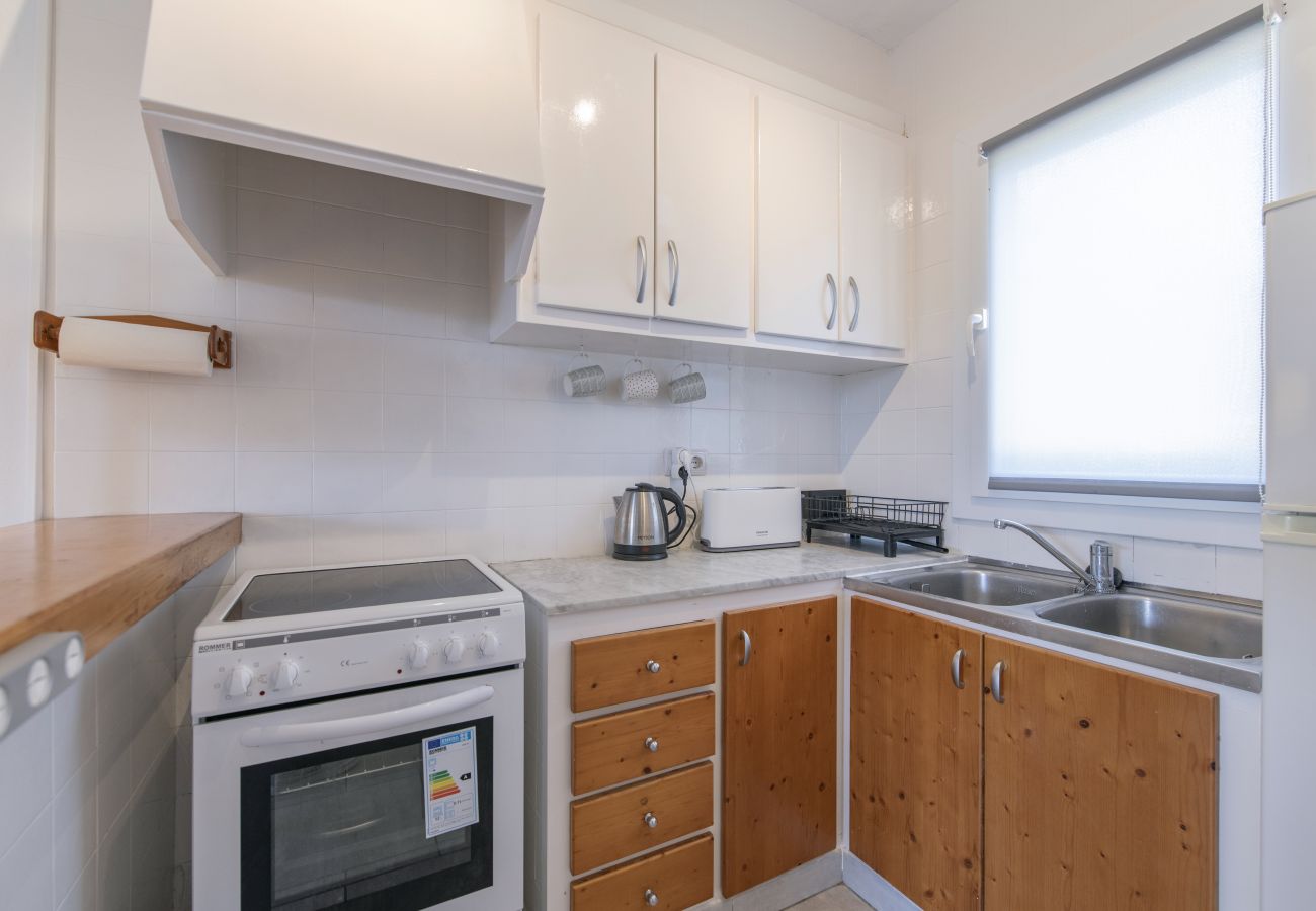 Apartamento en Es Mercadal - Apto 2 habitaciones (piscina y aire acondicionado) 