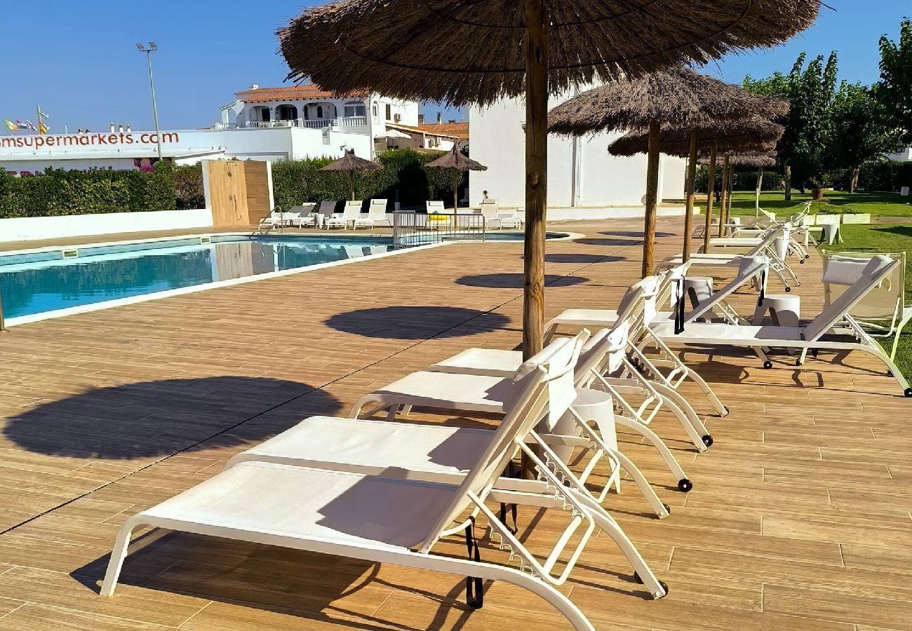 Ferienwohnung in Es Mercadal - Apto 2 habitaciones (piscina y aire acondicionado) 