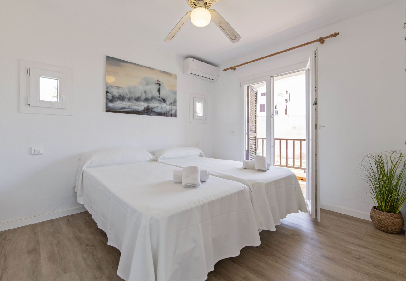 Ferienwohnung in Alaior - Siesta family shark house