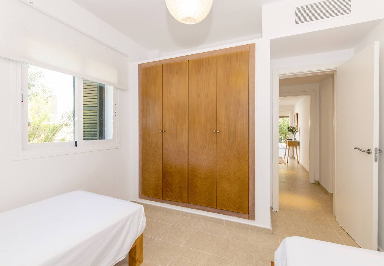 Villa in Biniancolla - Biniancolla Ginesta villa with communal pool