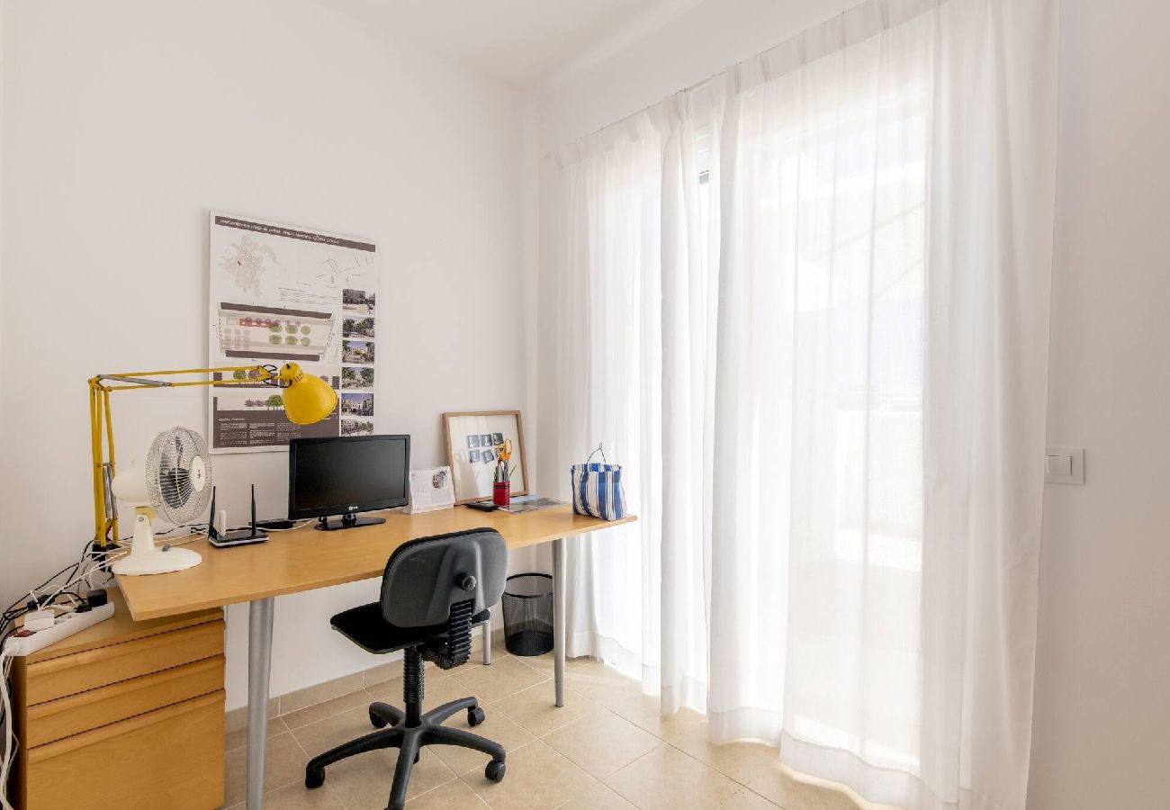 Villa in Biniancolla - Biniancolla Iris villa with communal pool