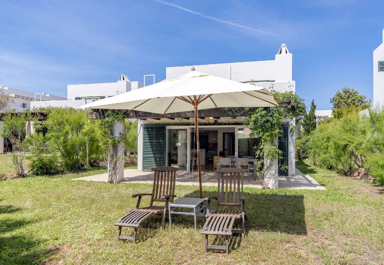 Villa in Biniancolla - Biniancolla Heura villa with communal pool