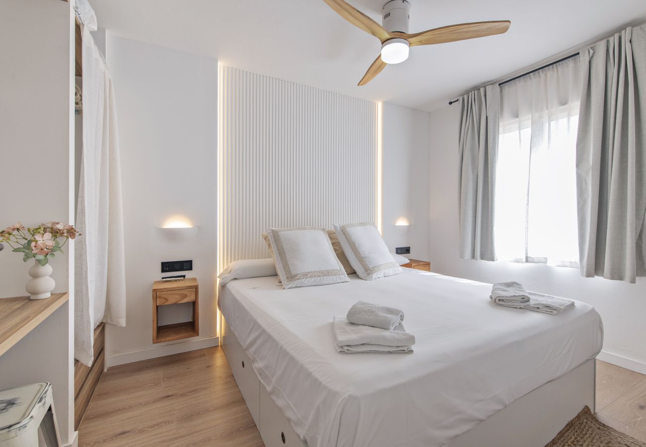 Residence in Calan Porter - Small Boutique Apartment to Never Forget 