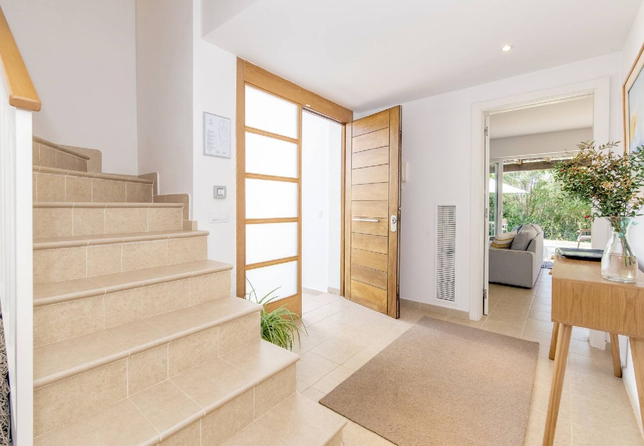 Villa à Biniancolla - Biniancolla Ginesta villa with communal pool