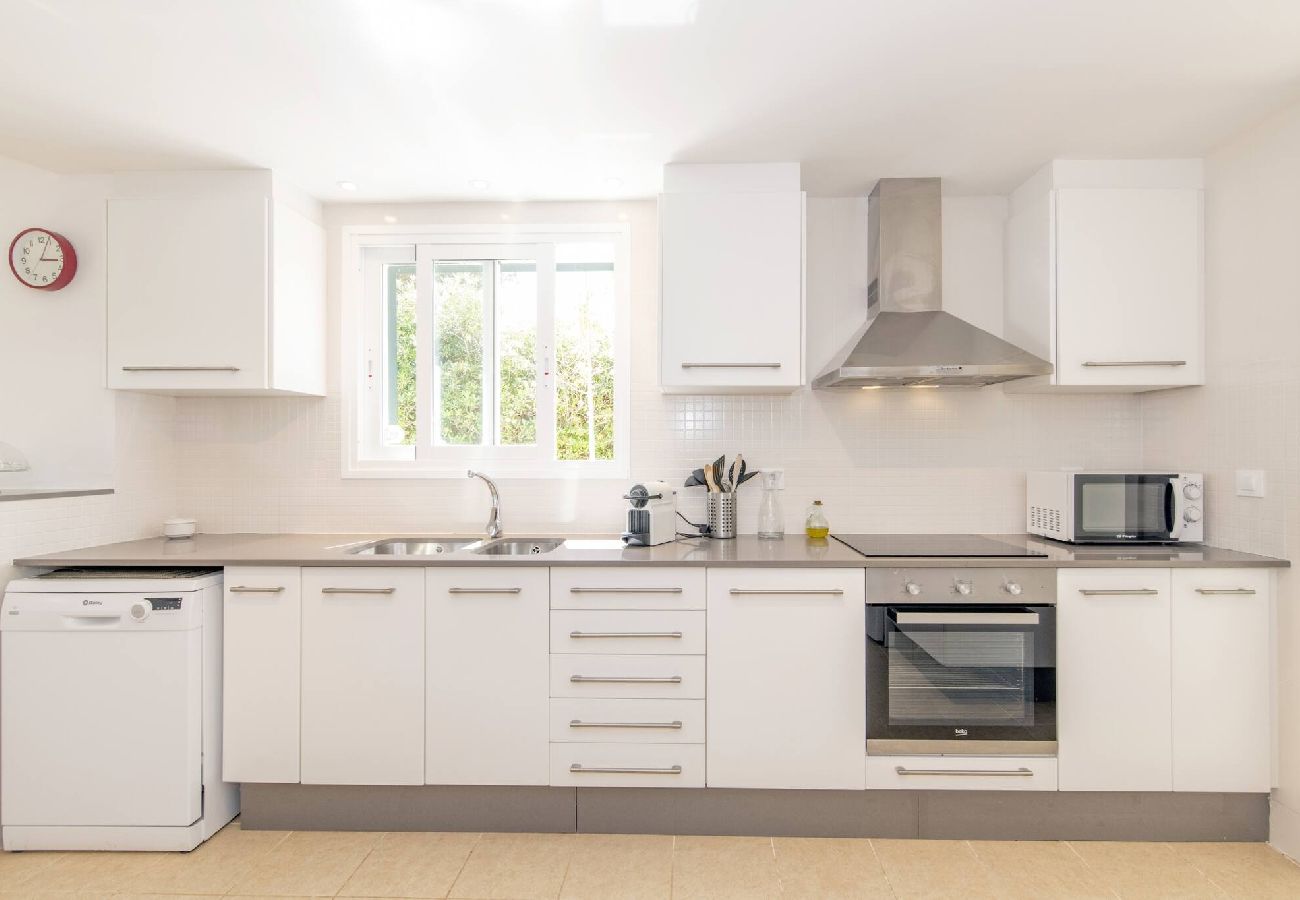 Villa à Biniancolla - Biniancolla Ginesta villa with communal pool