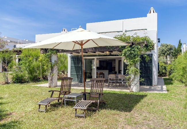 Villa à Biniancolla - Biniancolla Heura villa with communal pool