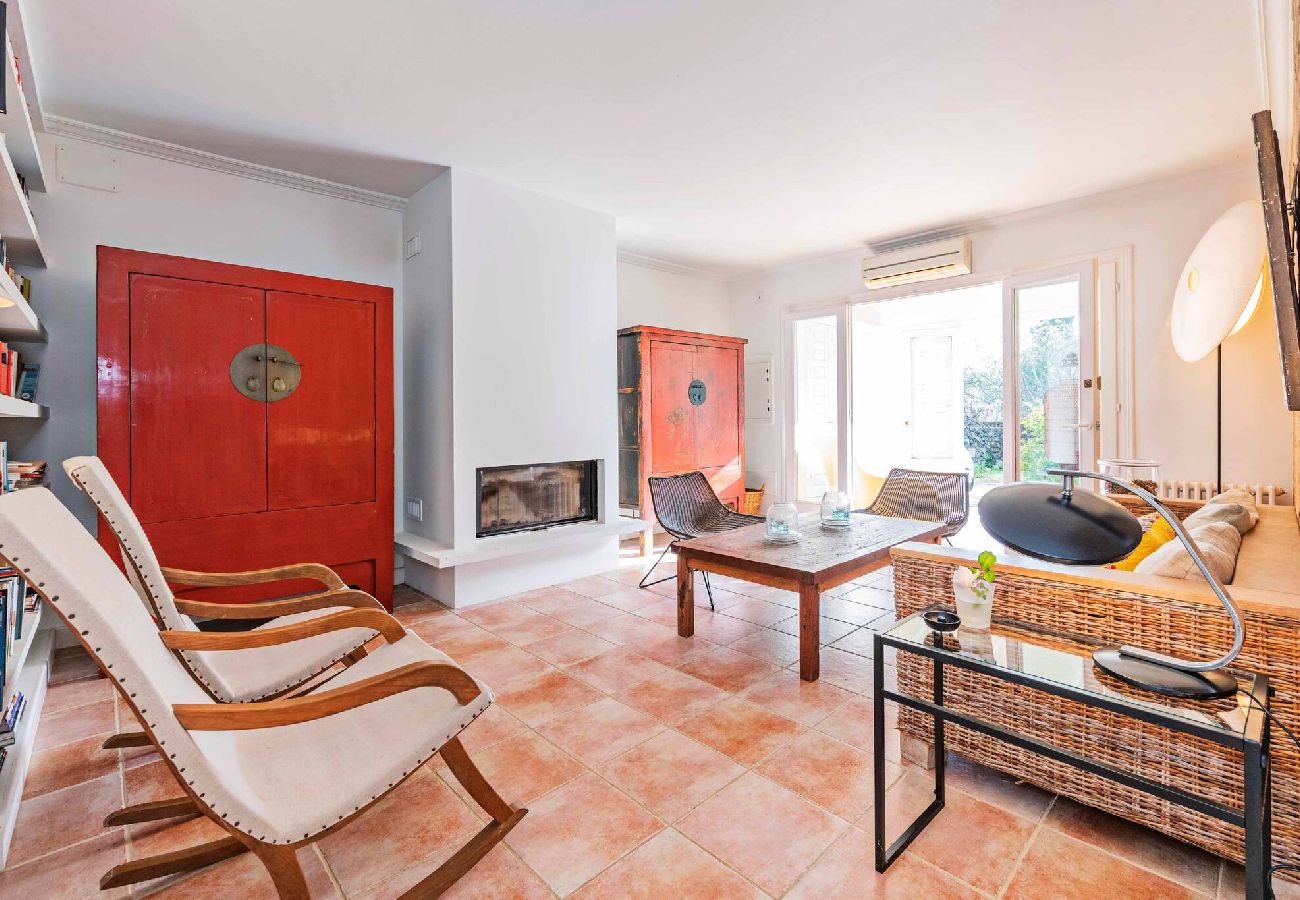 Villa à Es Castell - Villa Rosa — Garden & Pool Retreat