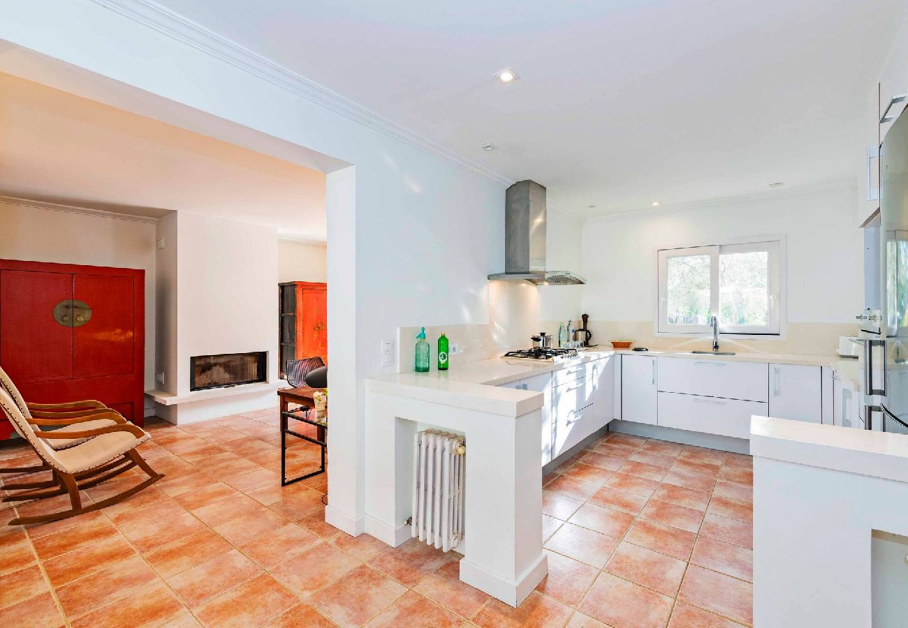 Villa à Es Castell - Villa Rosa — Garden & Pool Retreat