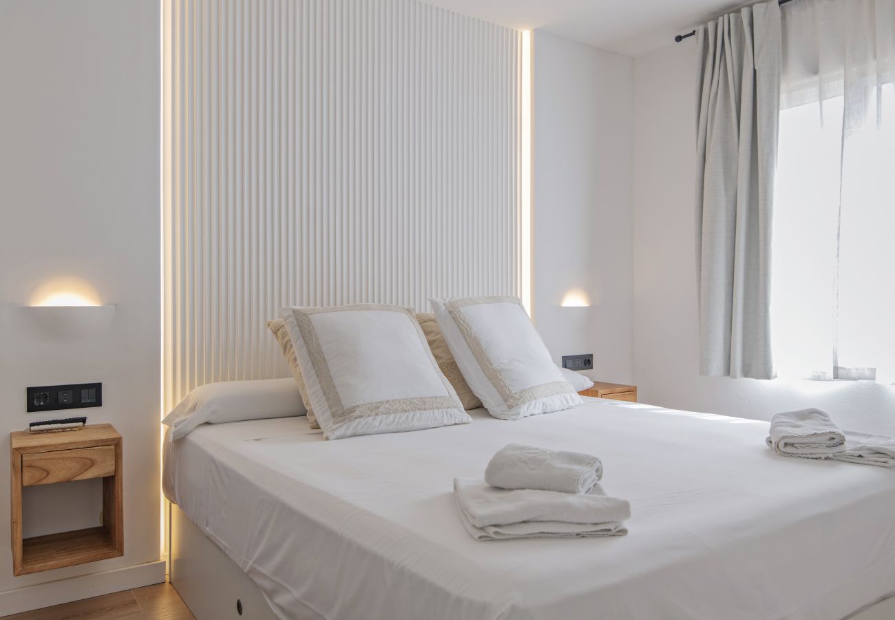 Résidence à Calan Porter - Small Boutique Apartment to Never Forget 