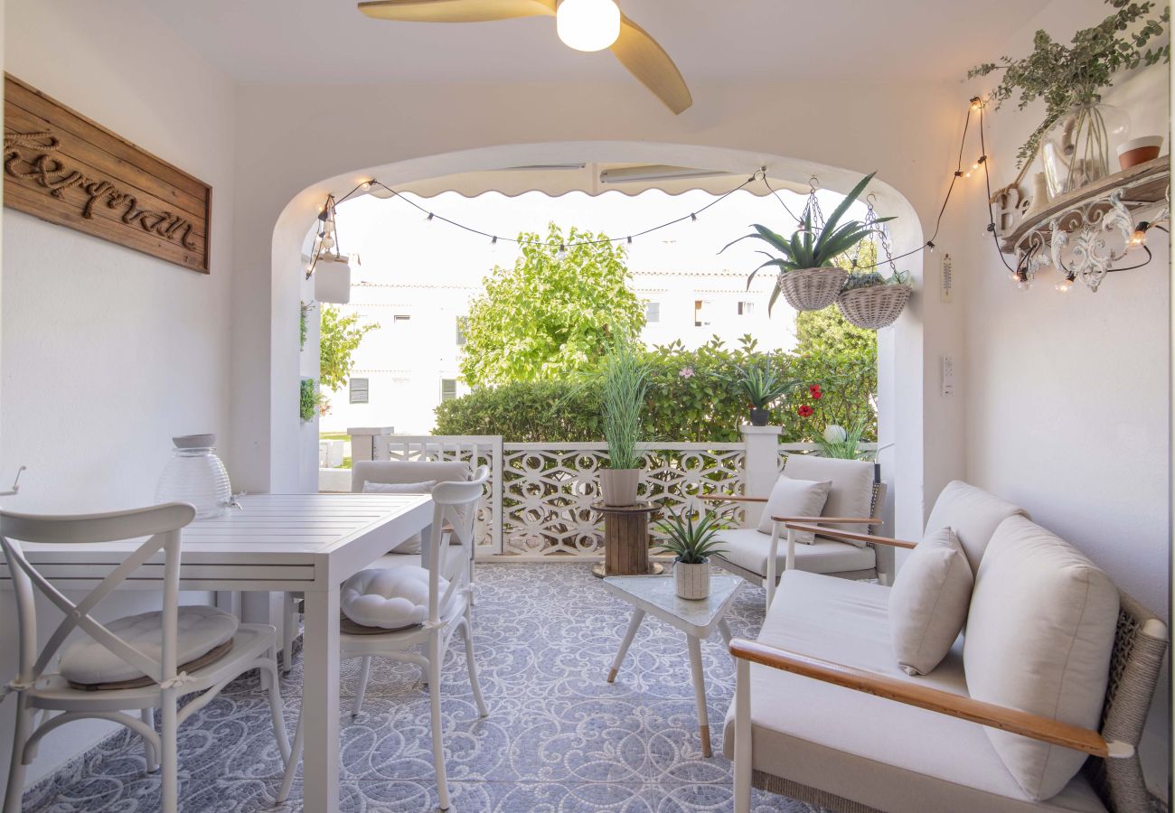 Résidence à Calan Porter - Small Boutique Apartment to Never Forget 
